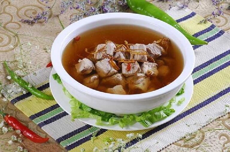 trung-ha-thao-ham-suon-heo-co-cong-dung-cai-thien-chung-than-hu-