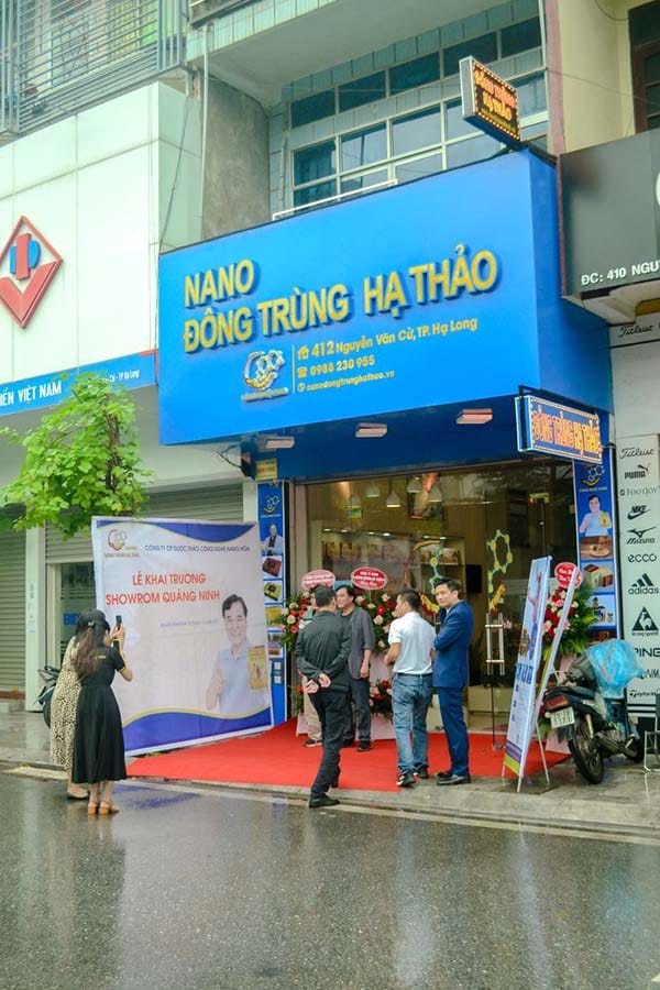 khai-truong-showroom-nano-dong-trung-ha-thao-quang-ninh