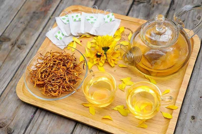 Nấm đông trùng hạ thảo khô có tác dụng gì? Những lưu ý khi dùng