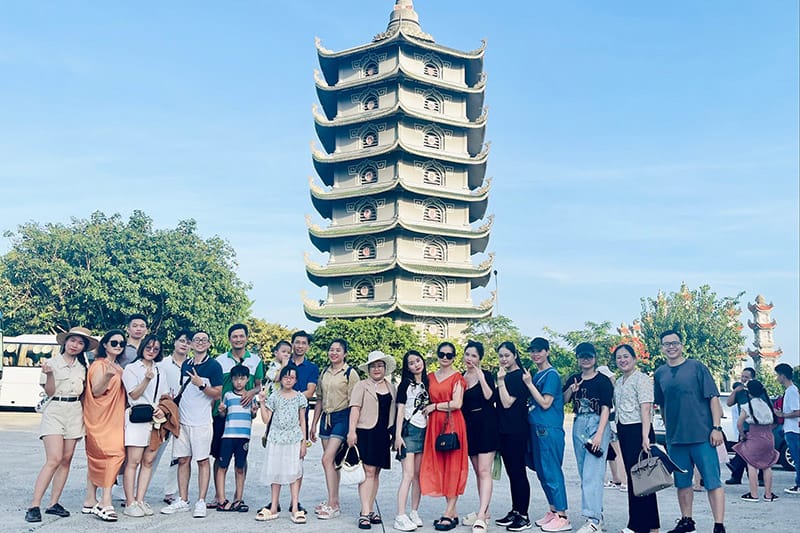 thien-duoc-to-chuc-chuong-trinh-du-lich-he-2023